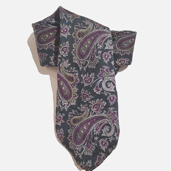 Vintage Christian Dior Monsieur Silk Men's Necktie Green With Purple Paisley Tie - Picture 1 of 4